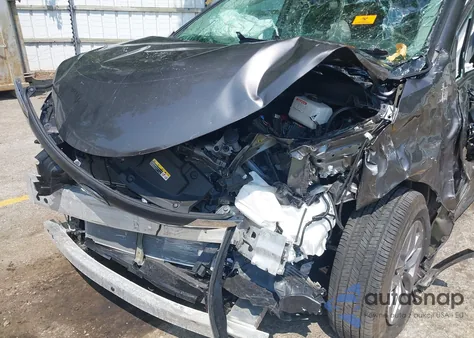 2024 Toyota Sienna Xle из США, поврежденный, VIN 5TDYSKFC2RS125232